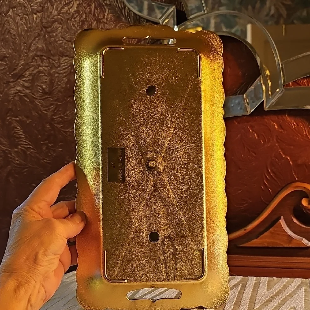 Elegant Gold Vanity Tray for Bath with Intricate Design